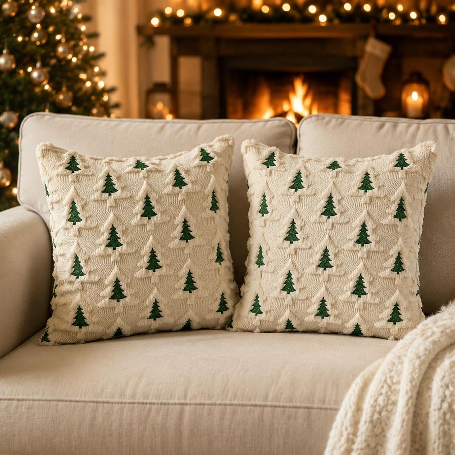 Beige kerstkussenhoezen, set á 2 stuks, zacht pluche, 45x45 cm met verborgen ritssluiting - Afbeelding 2